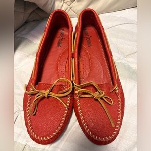 Minnetonka Red Leather Moccasins with Tan Laces - size 10